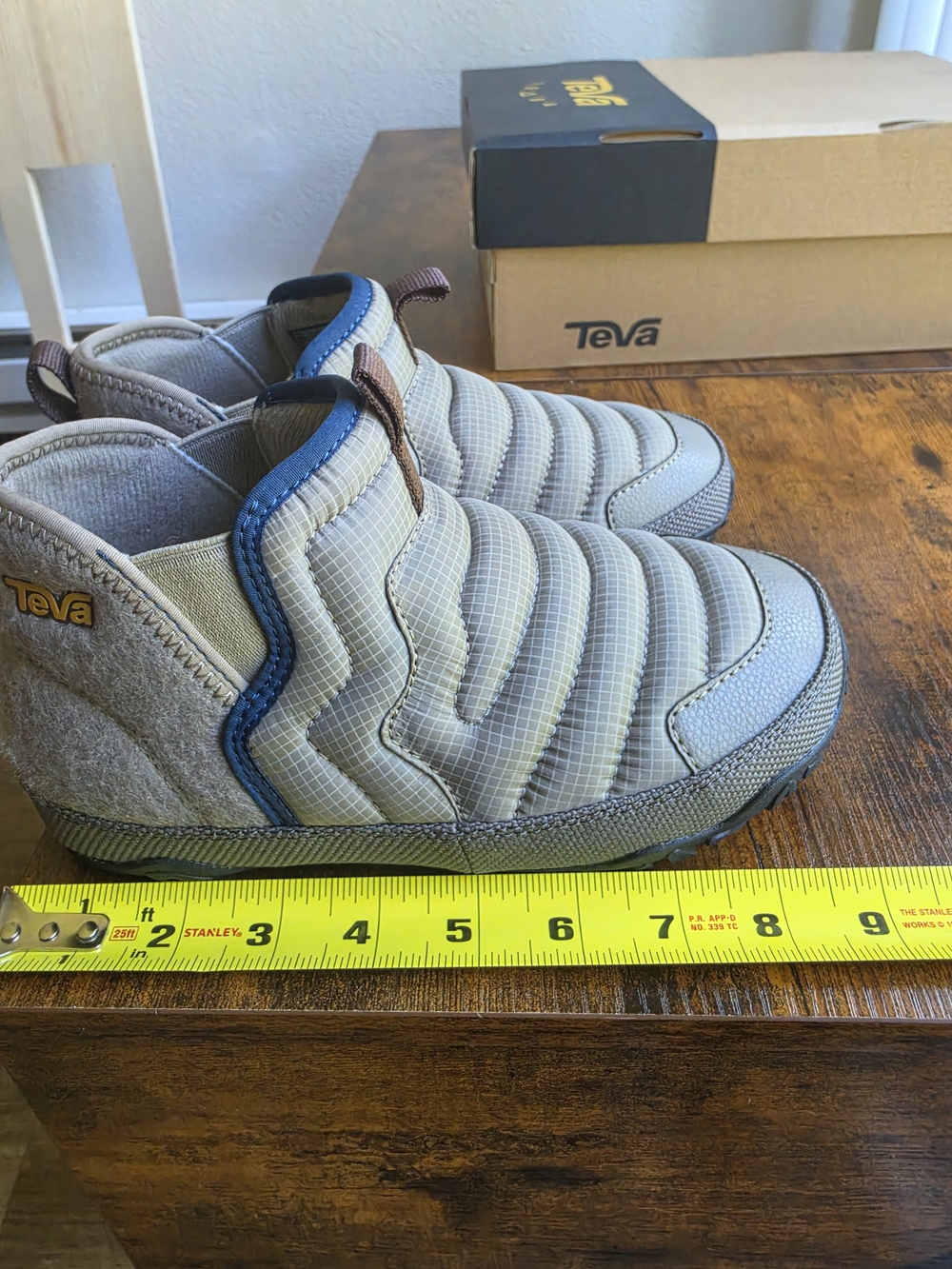 Teva Reember Terrain Mid Slip-On Booties - Picture 12 of 13